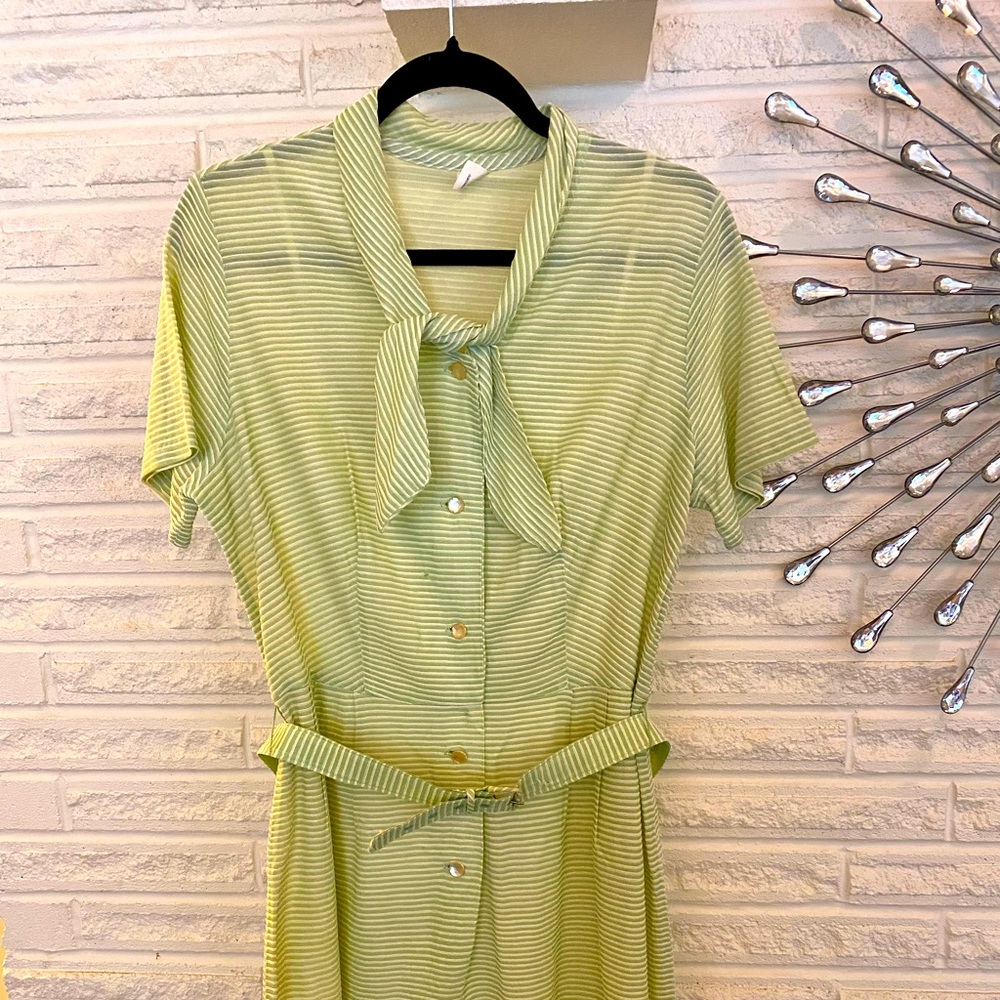 Vintage women’s size 10 dress